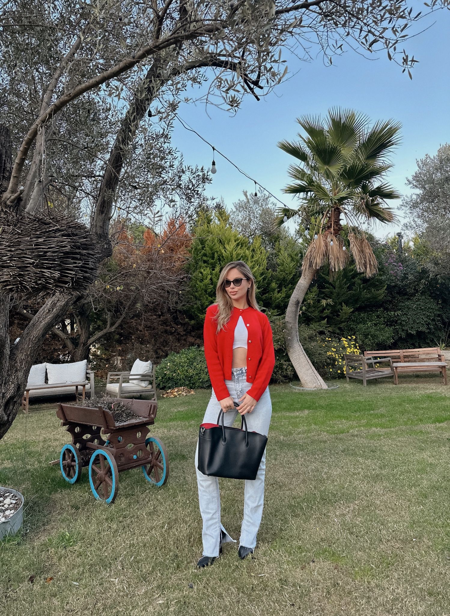 b2f9173d-6878-4812-b972-741e6d5a2cdc